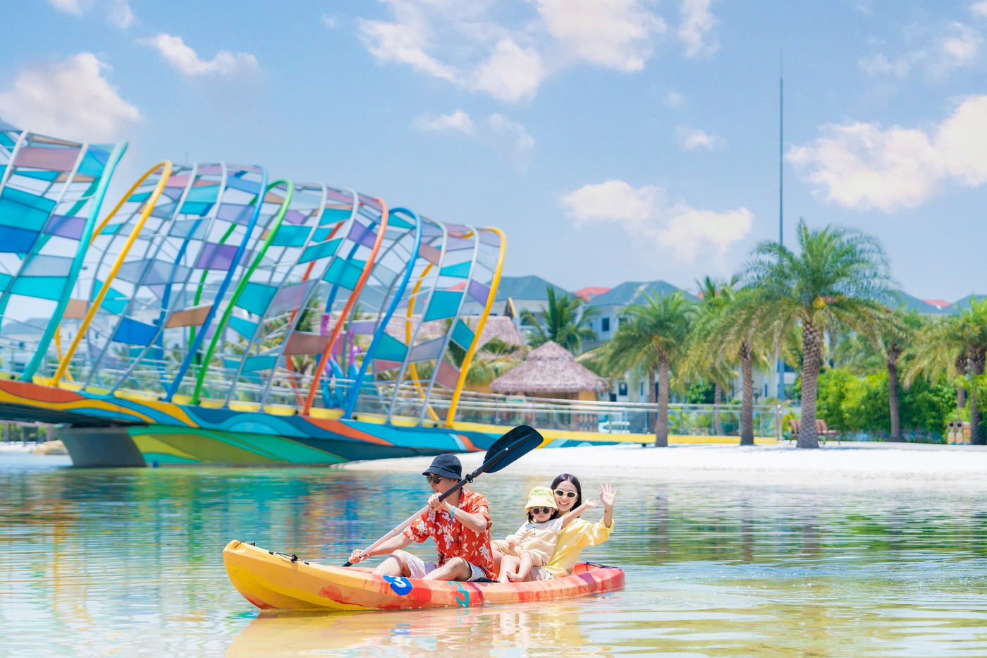 Các bé được thỏa sức vui đùa cùng 2 công viên nước ngay trong lòng Ocean City