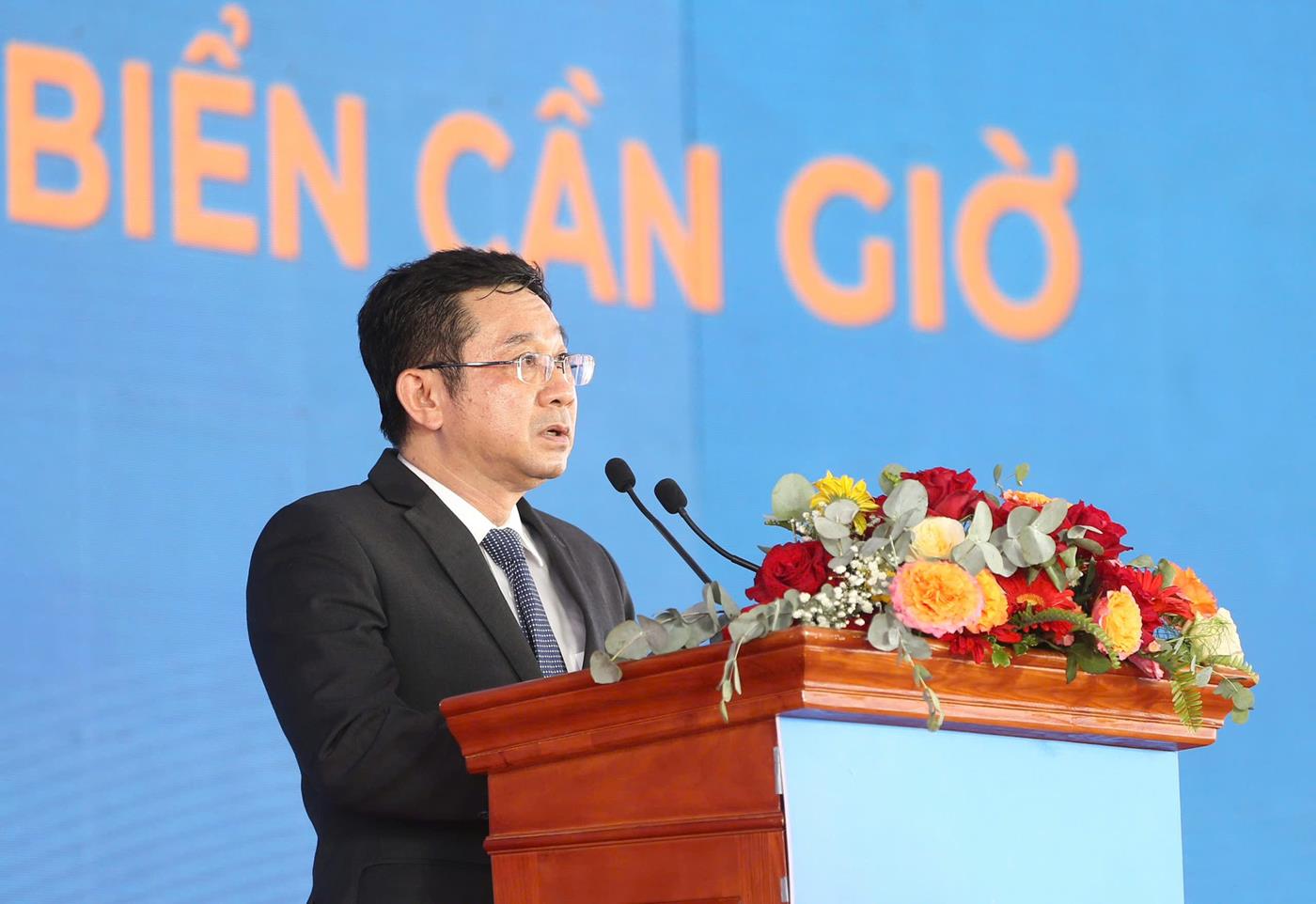 Ông Dương Ngọc Hải, Phó Chủ tịch Thường trực UBND TP HCM, phát biểu tại lễ khởi công