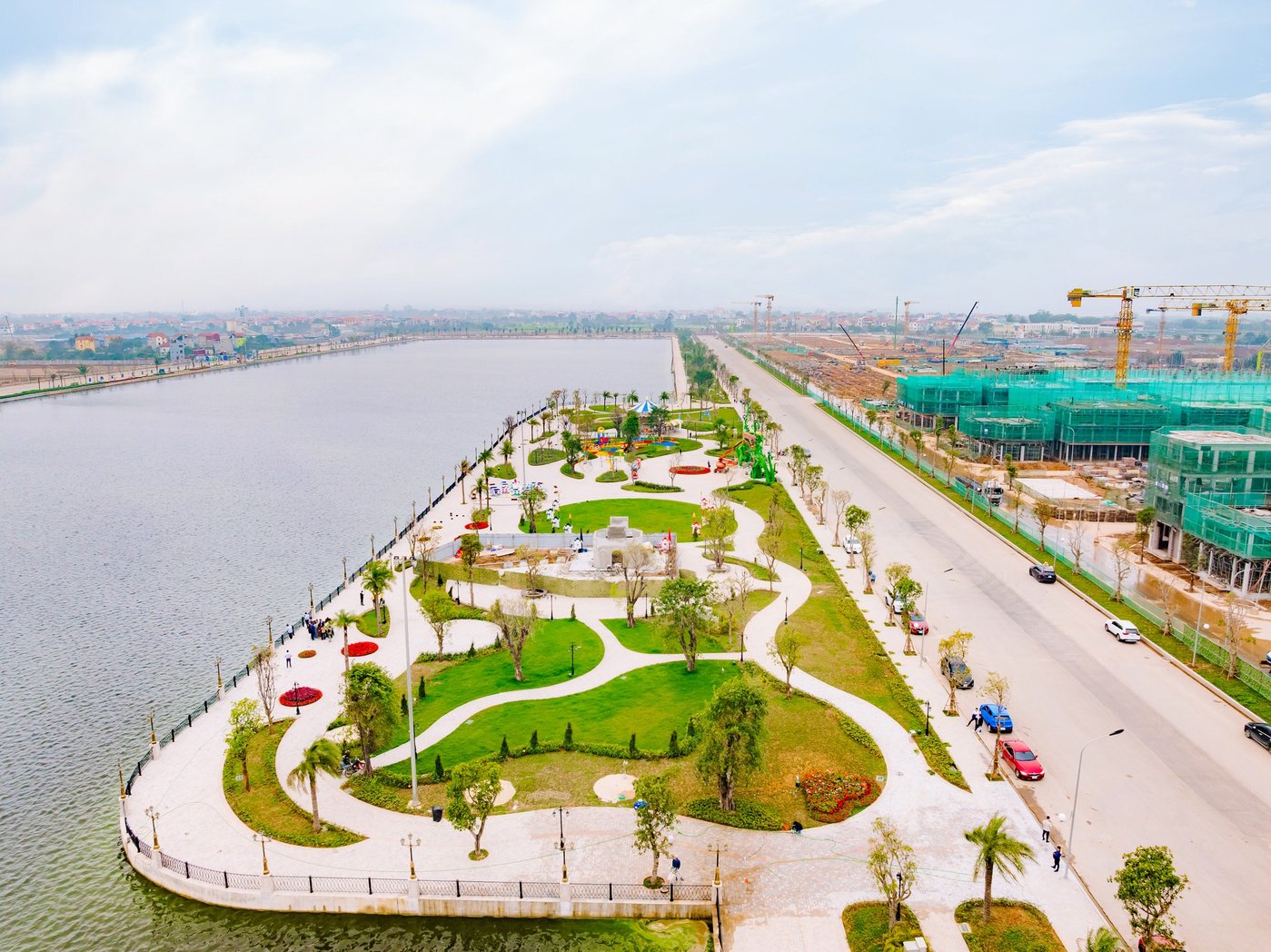 Tiến độ Vinhomes Global Gate