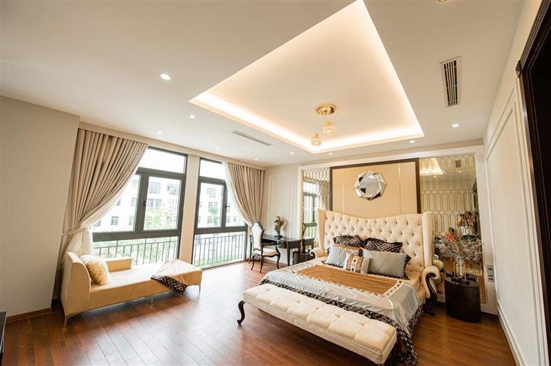 Nhà mẫu Vincom Shophouse Royal Park